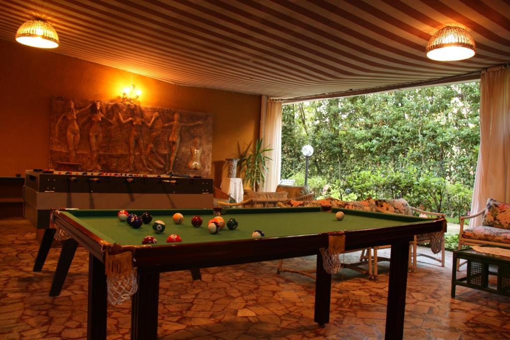פורטה דיי מארמי Hotel Villa Rona מראה חיצוני תמונה
